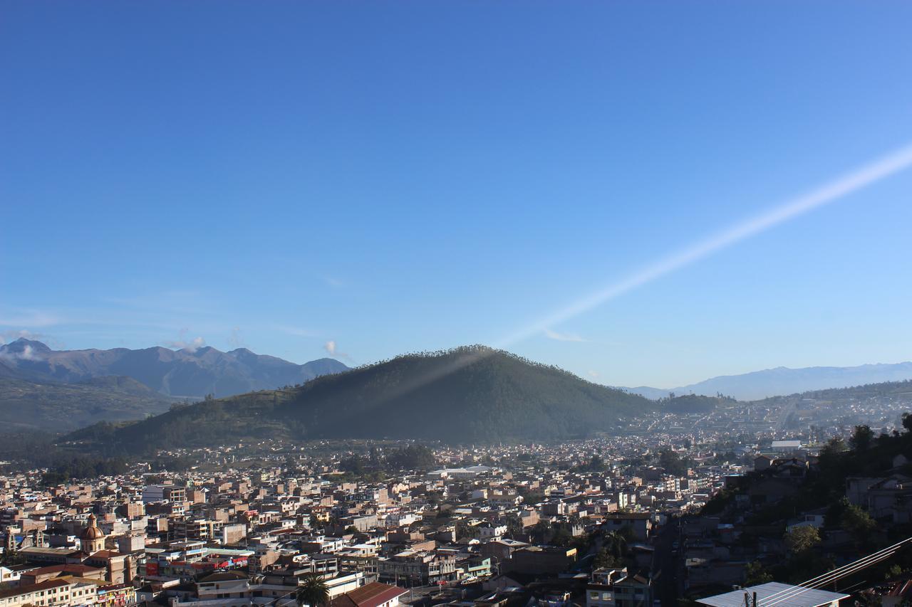 Hostal Mirador De Otavalo Bagian luar foto