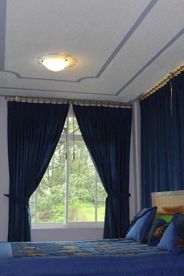 Hostal Mirador De Otavalo Bagian luar foto